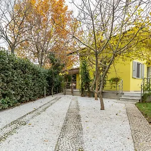 Twetty Villa